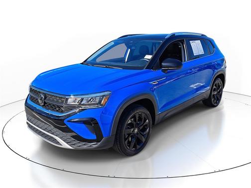 2023 Volkswagen Taos 1.5T SE