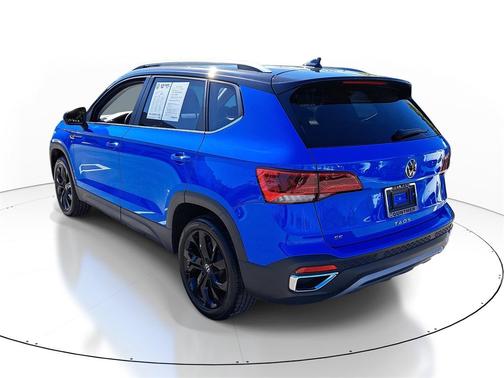 2023 Volkswagen Taos 1.5T SE
