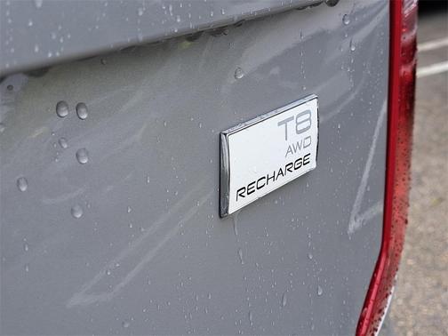 2023 Volvo XC90 Recharge Plug-In Hybrid T8 Plus Bright Theme 7-Seater