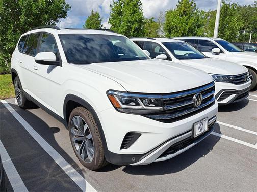 2022 Volkswagen Atlas 3.6L SE w/Technology