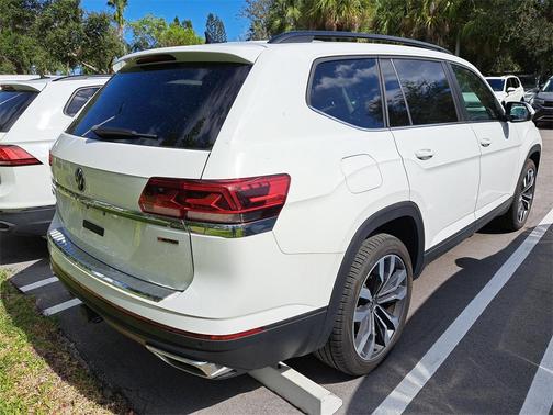 2022 Volkswagen Atlas 3.6L SE w/Technology