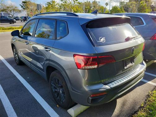 2022 Volkswagen Taos 1.5T S