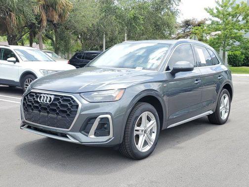 2021 Audi Q5 Premium Plus 55 TFSI e quattro S tronic