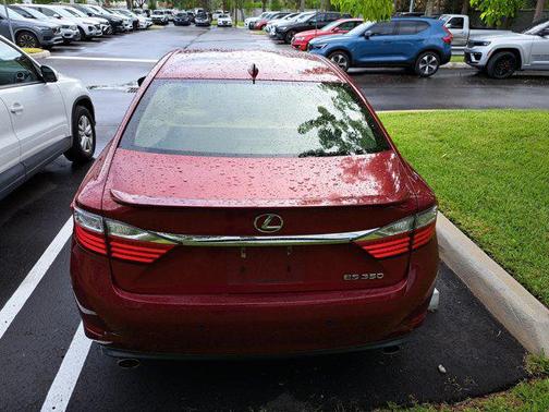 2015 Lexus ES 350 Crafted Line