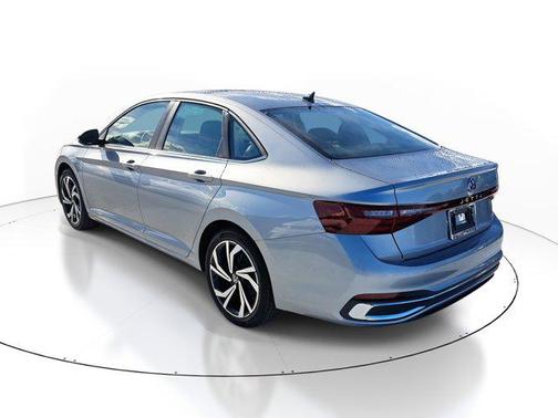 2025 Volkswagen Jetta 1.5T SEL