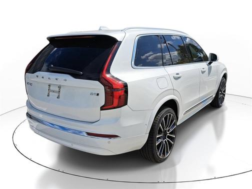 2026 Volvo XC90 Plus, B5 AWD Gas (mild hybrid), Gasoline, Bright, 7 Seats