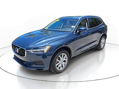 2020 Volvo XC60 T5 Momentum