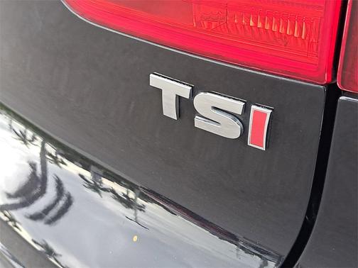 2017 Volkswagen Tiguan 2.0T SEL