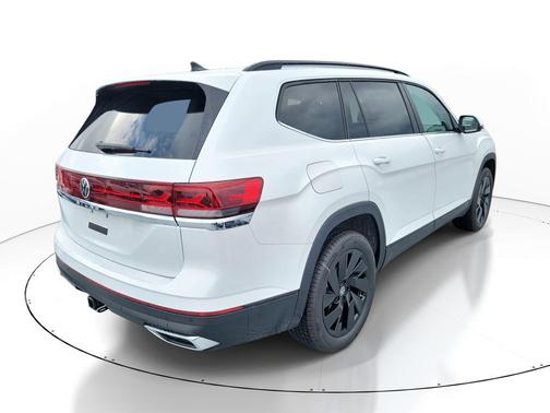 opal white pearl 2026 Volkswagen Atlas 2.0T SE w/Technology