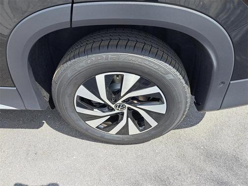 2025 Volkswagen Tiguan 2.0T S