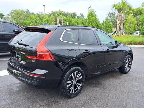2023 Volvo XC60 B5 Core