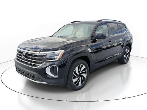 deep black pearl 2026 Volkswagen Atlas 2.0T SE w/Technology