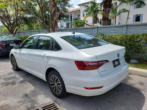 Pure White 2019 Volkswagen Jetta 1.4T SEL