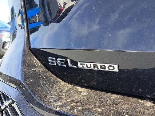 2026 Volkswagen Tiguan 2.0T SEL R-Line 4MOTION