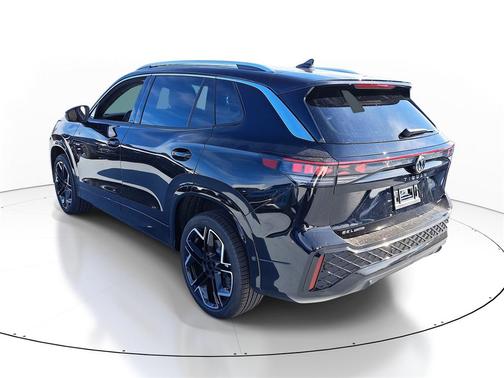 2026 Volkswagen Tiguan 2.0T SEL R-Line 4MOTION