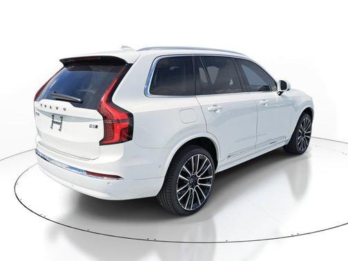 2026 Volvo XC90 B5 Ultra 6-Seater