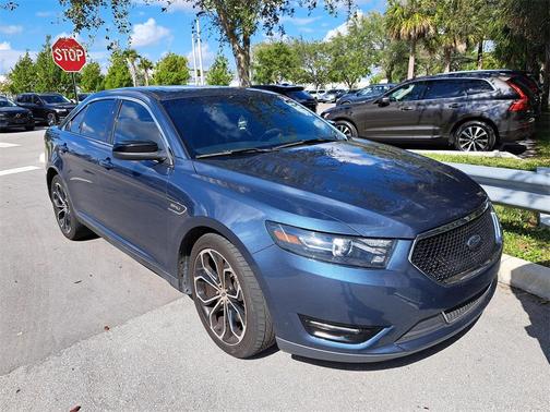 2018 Ford Taurus SHO