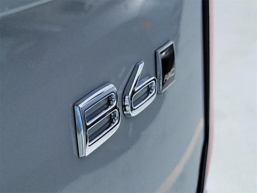 2026 Volvo XC90 Plus, B6 AWD Gas (mild hybrid), Gasoline, Bright, 7 Seats