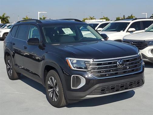 2026 Volkswagen Atlas 2.0T SE