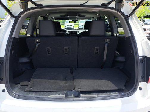 2021 Honda Pilot Touring 8-Passenger