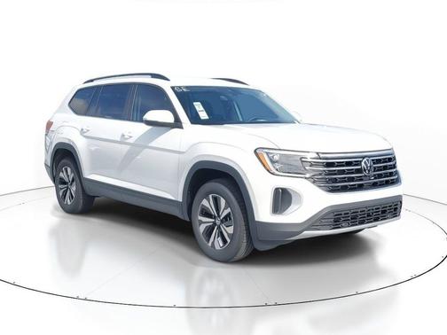 opal white pearl 2026 Volkswagen Atlas 2.0T SE