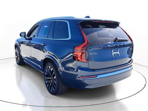 2026 Volvo XC90 Ultra, B6 AWD Gas (mild hybrid), Gasoline, Bright, 6 Seats