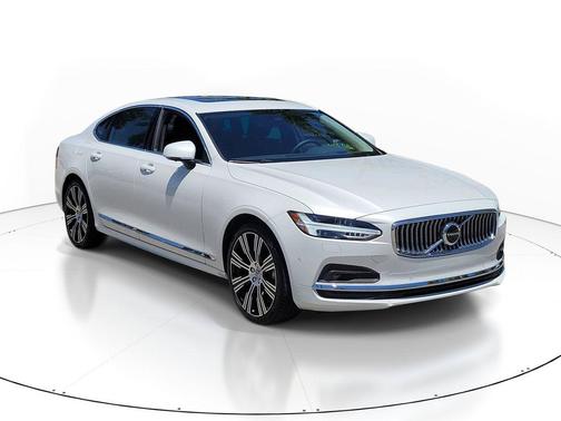 Crystal White Metallic 2025 Volvo S90 B6 Ultra