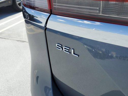 2025 Volkswagen Atlas 2.0T SEL Premium R-Line 4MOTION