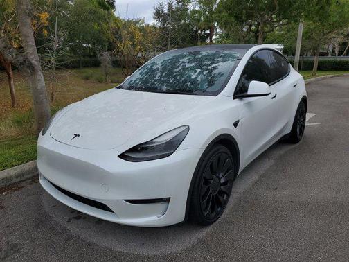 2022 Tesla Model Y Performance Dual Motor All-Wheel Drive