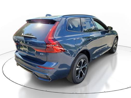 Denim Blue Metallic 2026 Volvo XC60 B5 Core