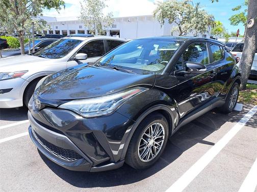 2021 Toyota C-HR LE