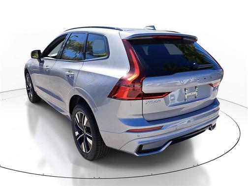 2026 Volvo XC60 Plug-In Hybrid Core, T8 AWD Electric/Gasoline, Dark