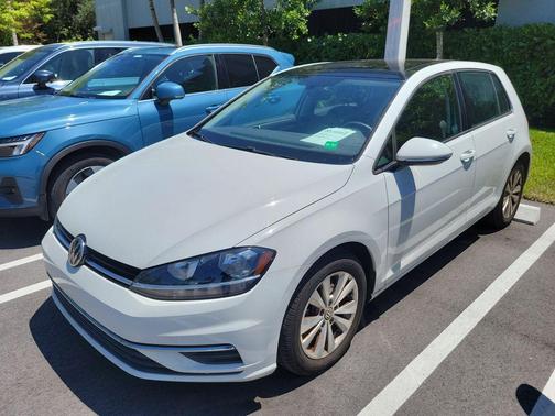 Pure White 2021 Volkswagen Golf 1.4T TSI