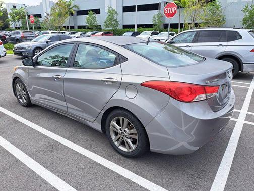 2011 Hyundai ELANTRA Limited