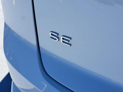 2026 Volkswagen Atlas Cross Sport 2.0T SE