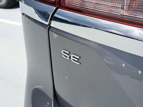 2025 Volkswagen Atlas 2.0T SE w/Technology 4MOTION