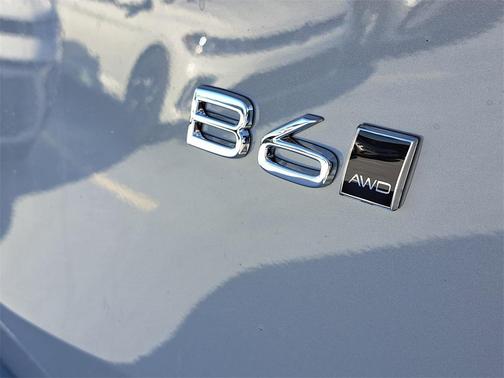 2026 Volvo XC90 B6 Ultra 7-Seater