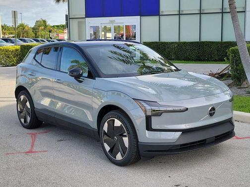 Vapour Grey Metallic 2026 Volvo EX30 Ultra Twin Motor Performance, Fully electric