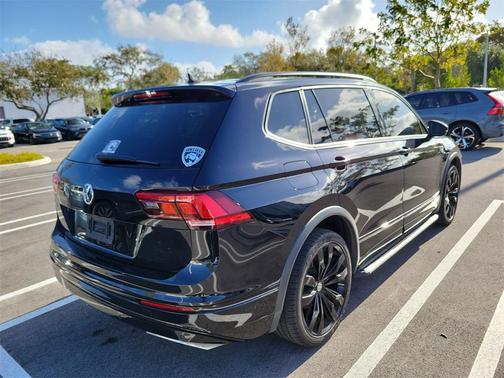 2020 Volkswagen Tiguan 2.0T SE R-Line Black