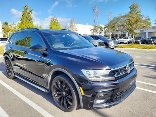 2020 Volkswagen Tiguan 2.0T SE R-Line Black