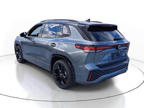 platinum gray metallic 2026 Volkswagen Tiguan 2.0T SE R-Line Black