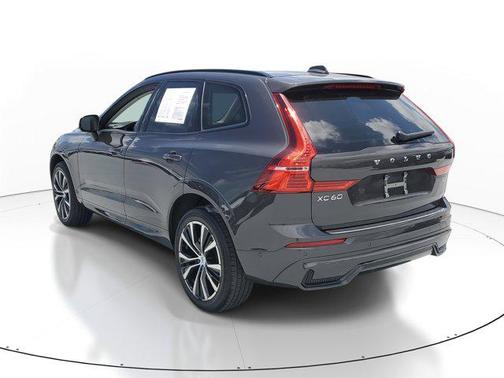 2023 Volvo XC60 B5 Core