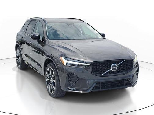 2023 Volvo XC60 B5 Core