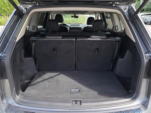 2021 Volkswagen Atlas 3.6L SE w/Technology