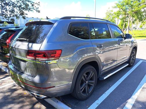 2021 Volkswagen Atlas 3.6L SE w/Technology