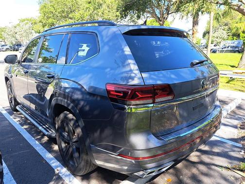 2021 Volkswagen Atlas 3.6L SE w/Technology