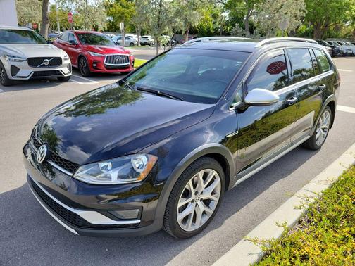2017 Volkswagen Golf Alltrack TSI SEL