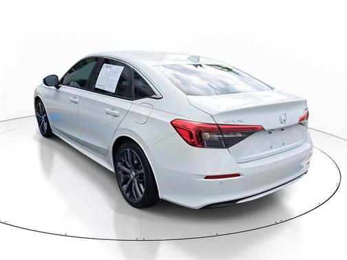 2022 Honda Civic Touring