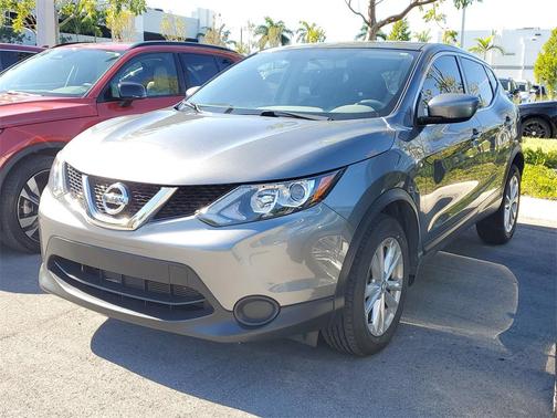 2018 Nissan Rogue Sport S