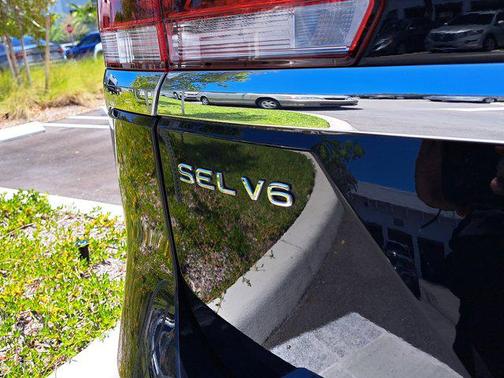2022 Volkswagen Atlas 3.6L SEL Premium
